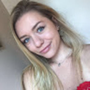 Meet your Posher, Carissa